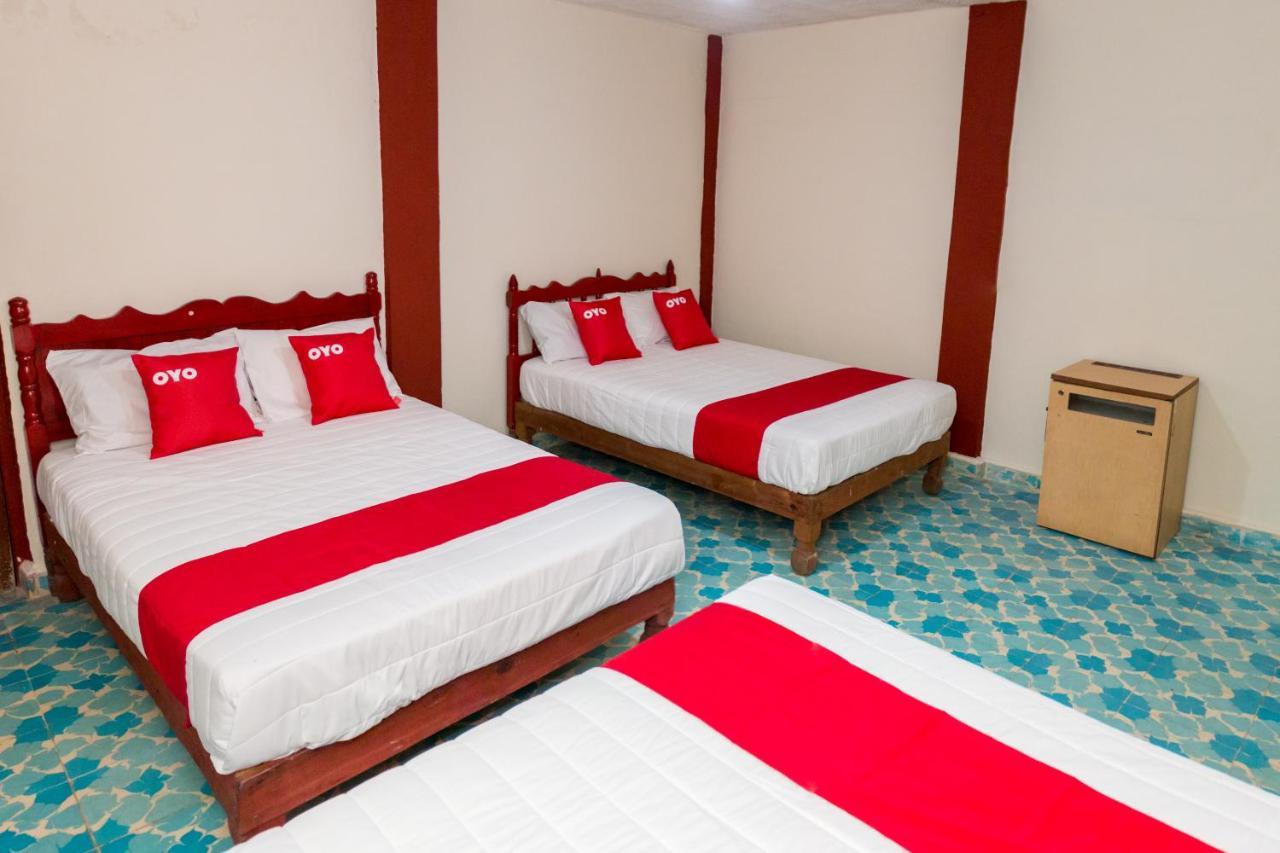 Oyo Hotel Rubi Zihuatanejo Luaran gambar